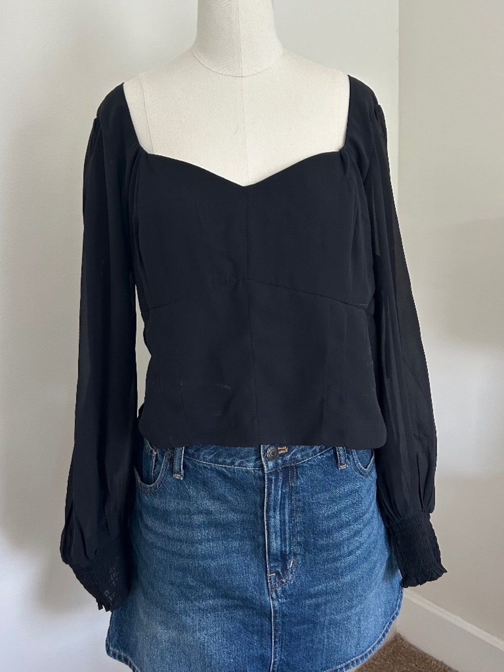 Abercrombie & Fitch Top